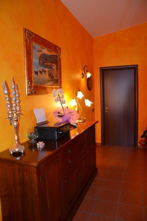 Bed and Breakfast Relais Maria Luisa Locazione Turistica Di Simona Capaccio Ф'юмічіно Екстер'єр фото